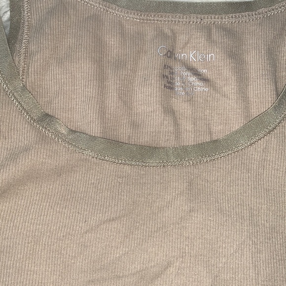 BNWT Calvin Klein ribbed strap tank top - Picture 2 of 3